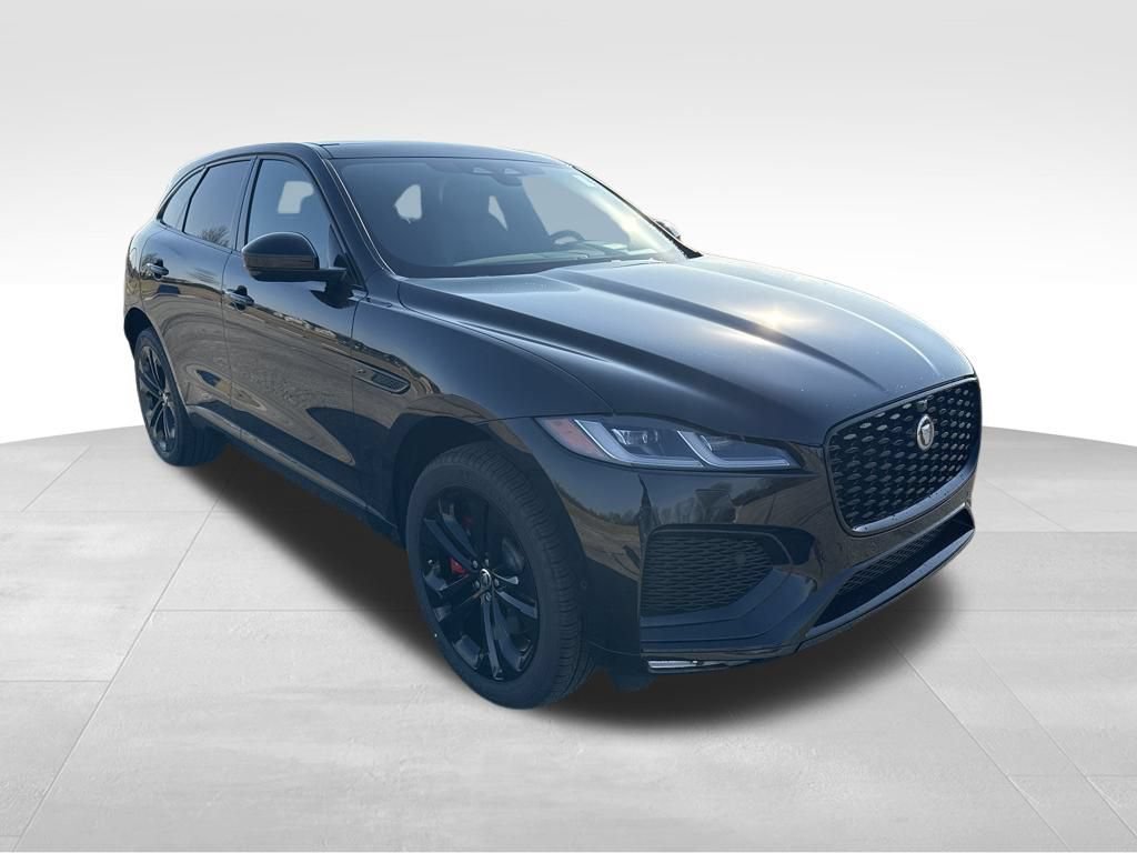 Certified 2026 Jaguar F-PACE R-Dynamic S AWD/4WD image 6