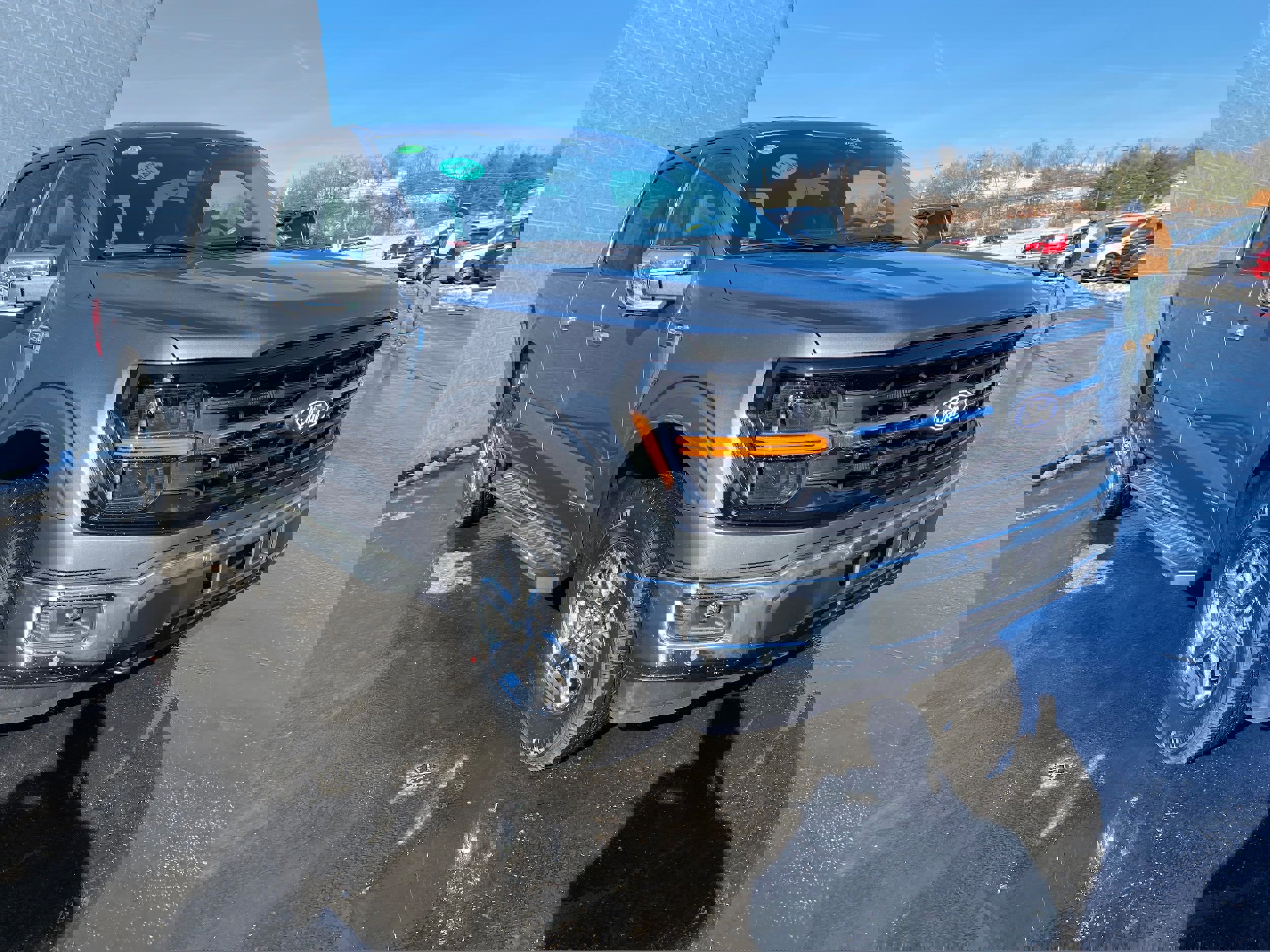 New 2025 Ford F150 XLT w/ Equipment Group 302A MID image 8