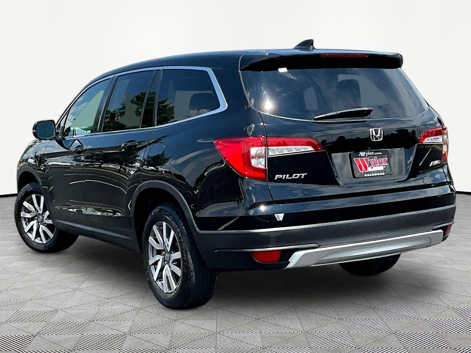 Used 2020 Honda Pilot EX-L image 4