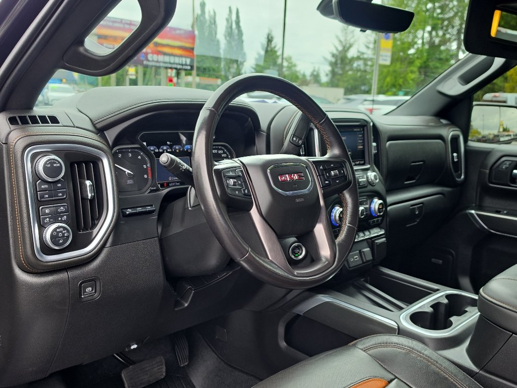 Used 2020 GMC Sierra 1500 AT4 w/ AT4 Premium Package AWD/4WD image 14