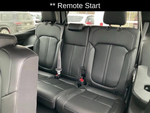 New 2024 Jeep Wagoneer 4WD w/ Convenience Group I image 28