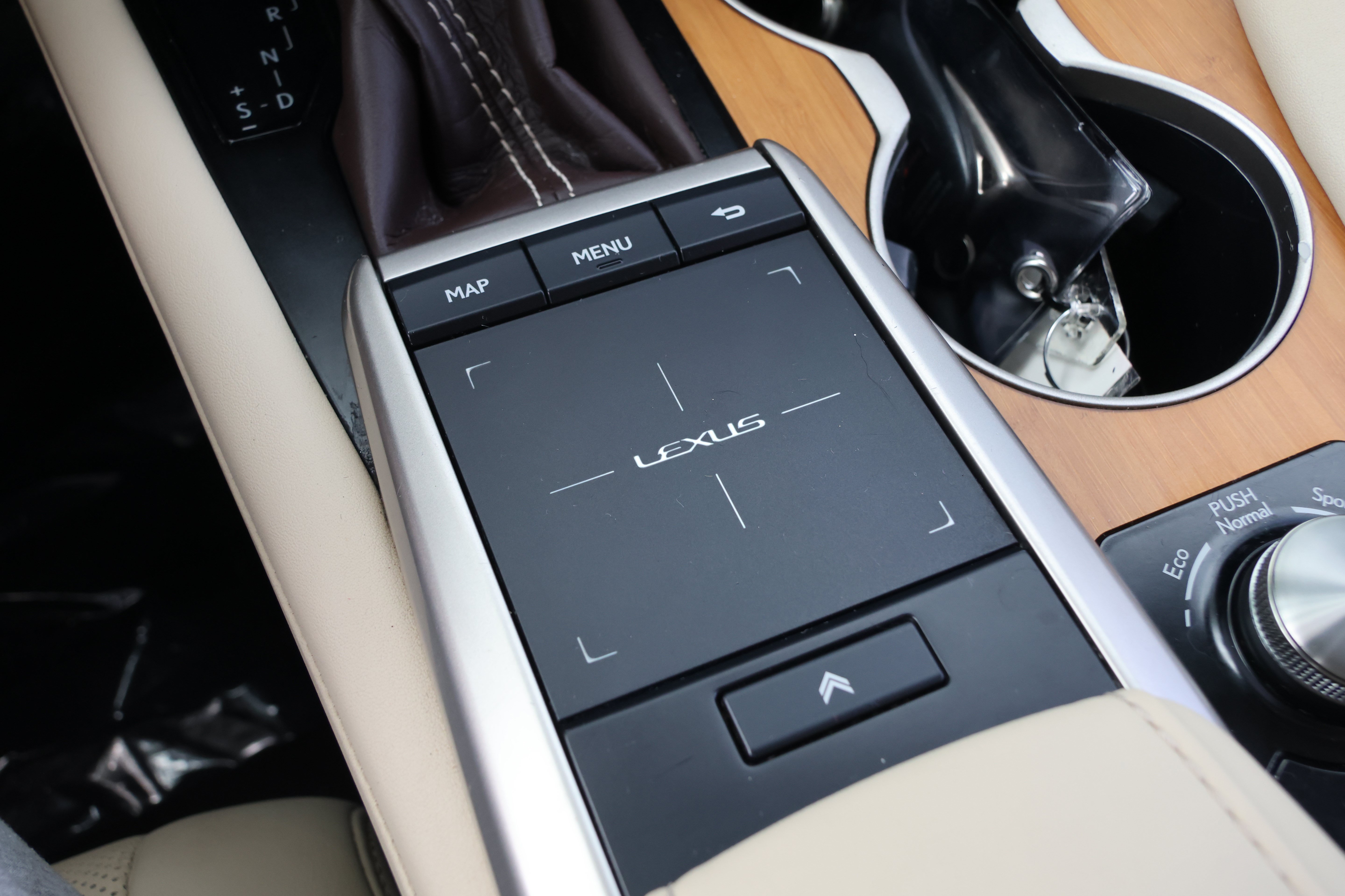 Used 2020 Lexus RX 450h AWD w/ Premium Package image 28