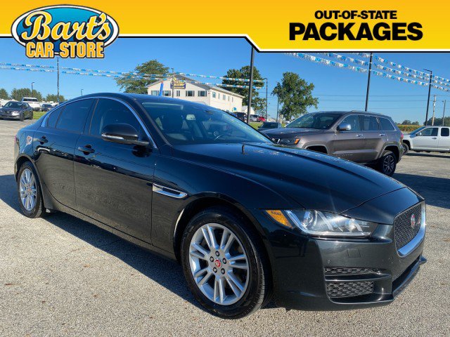 Used 2018 Jaguar XE Premium AWD/4WD image 1
