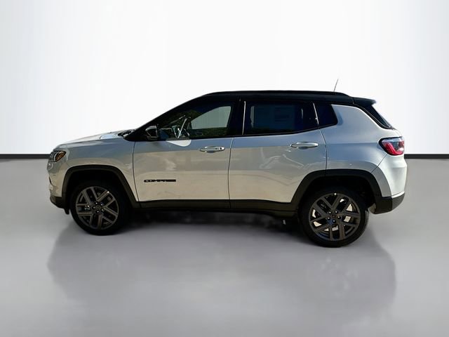 New 2026 Jeep Compass Limited image 9