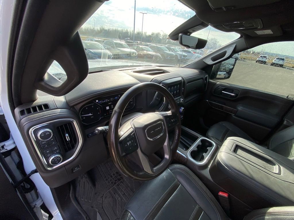 Used 2021 GMC Sierra 2500 Denali w/ Denali Ultimate Package image 9