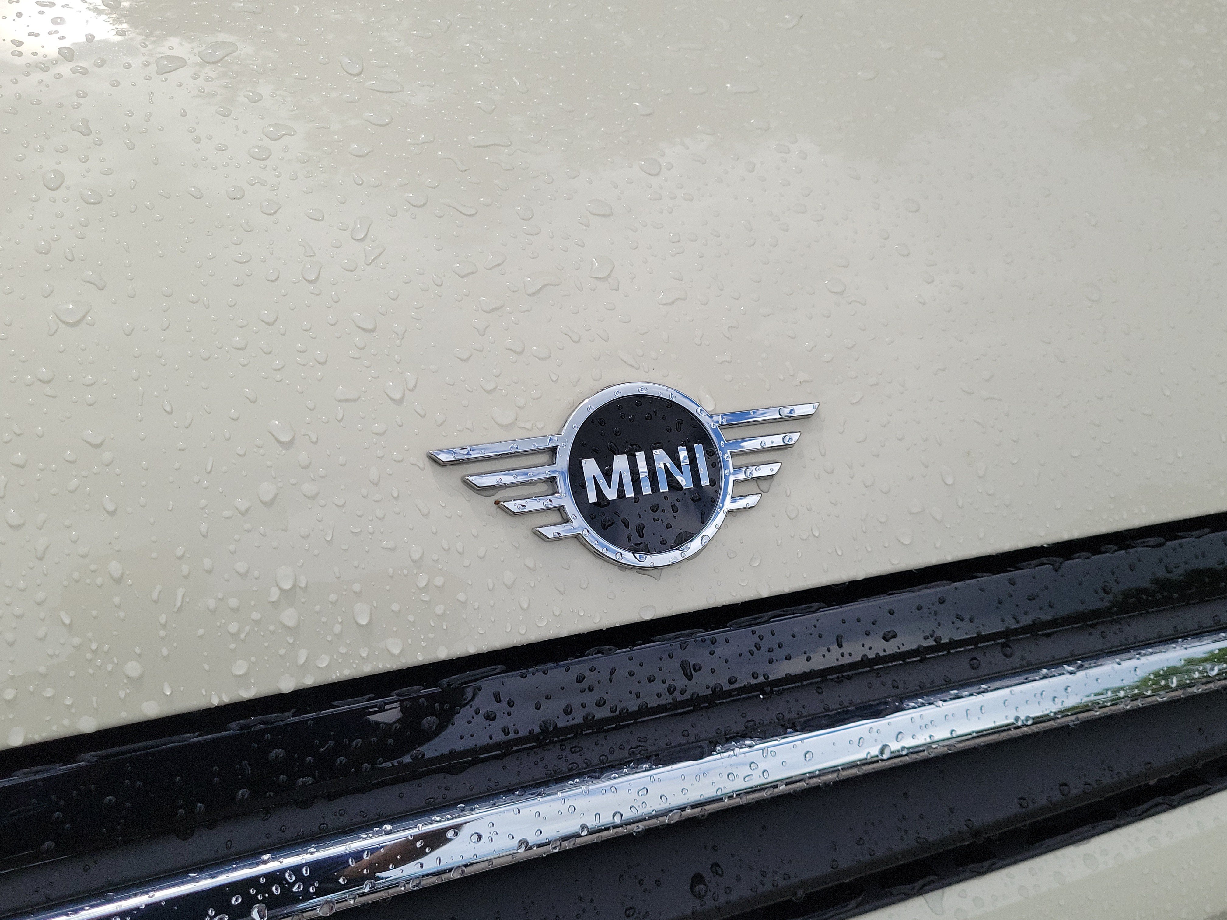 Used 2023 MINI Cooper Convertible FWD image 6