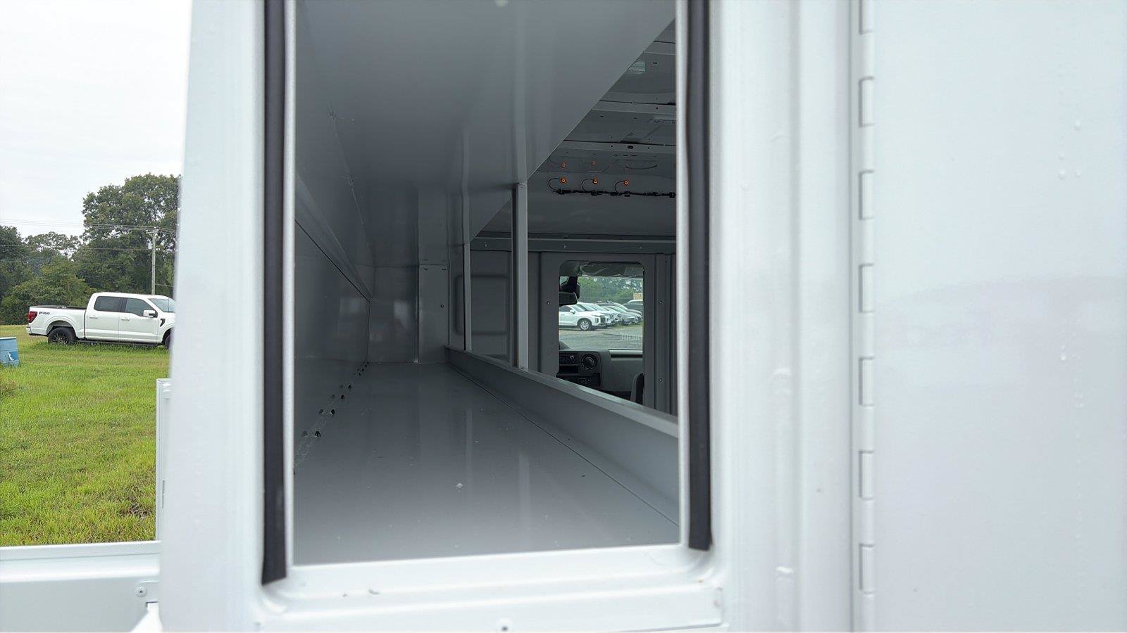New 2027 Ford E-350 and Econoline 350 Super Duty w/ Power Equipment Group RWD image 20