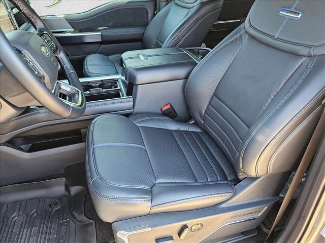 New 2026 Ford F450 Platinum w/ FX4 Off-Road Package image 4