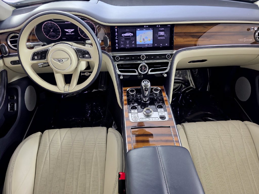 Used 2021 Bentley Flying Spur W12 AWD/4WD image 14