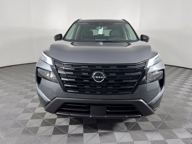 New 2026 Nissan Rogue Dark Armor FWD image 5