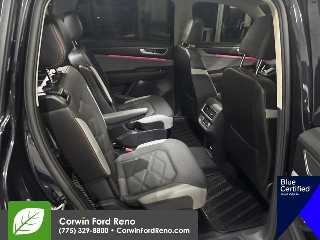 Used 2024 Volkswagen Atlas Peak Edition SEL AWD/4WD image 36