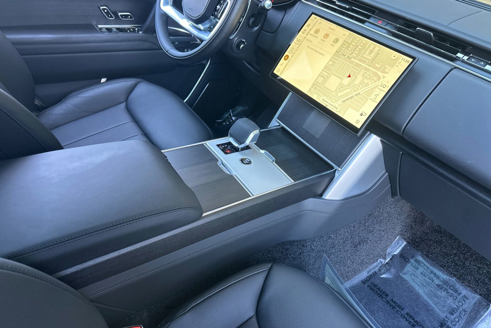 New 2026 Land Rover Range Rover Long Wheelbase Autobiography image 25