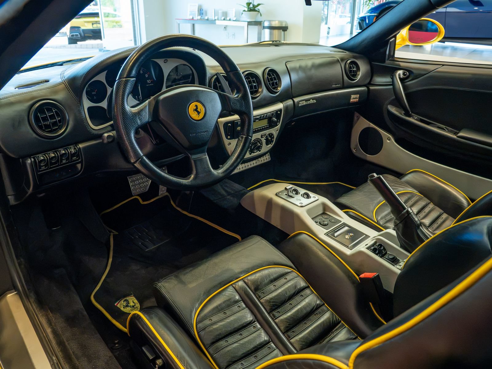 Used 2001 Ferrari 360 Modena RWD image 9