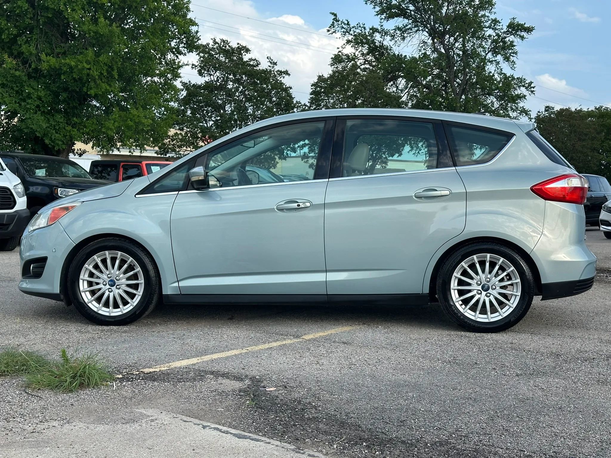 Used 2013 Ford C-MAX SEL FWD image 3