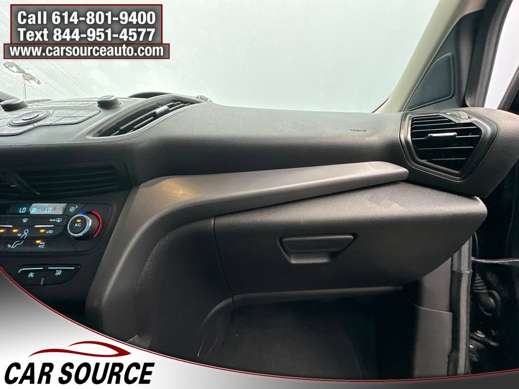 Used 2017 Ford Escape SE AWD/4WD image 30