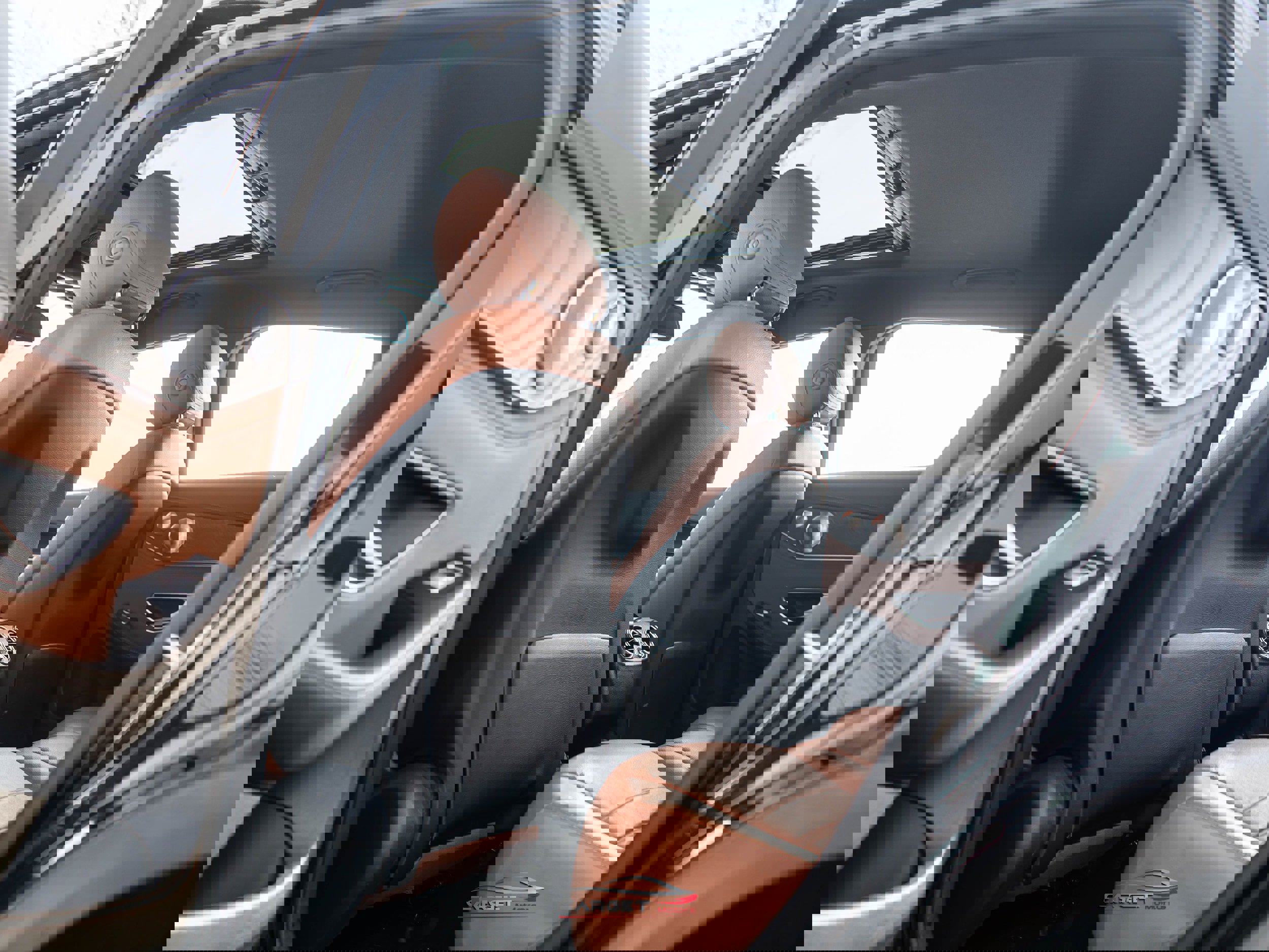 Used 2017 Mercedes-Benz GLC 300 4MATIC image 19