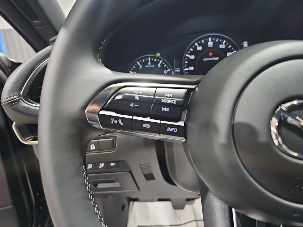 New 2026 MAZDA MAZDA3 2.5 S Hatchback w/ Premium Pkg FWD image 18
