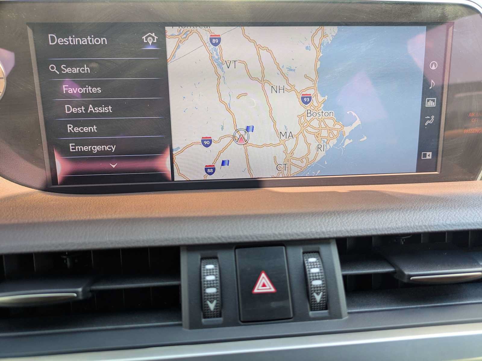 Used 2019 Lexus ES 300h w/ Premium Package FWD image 12