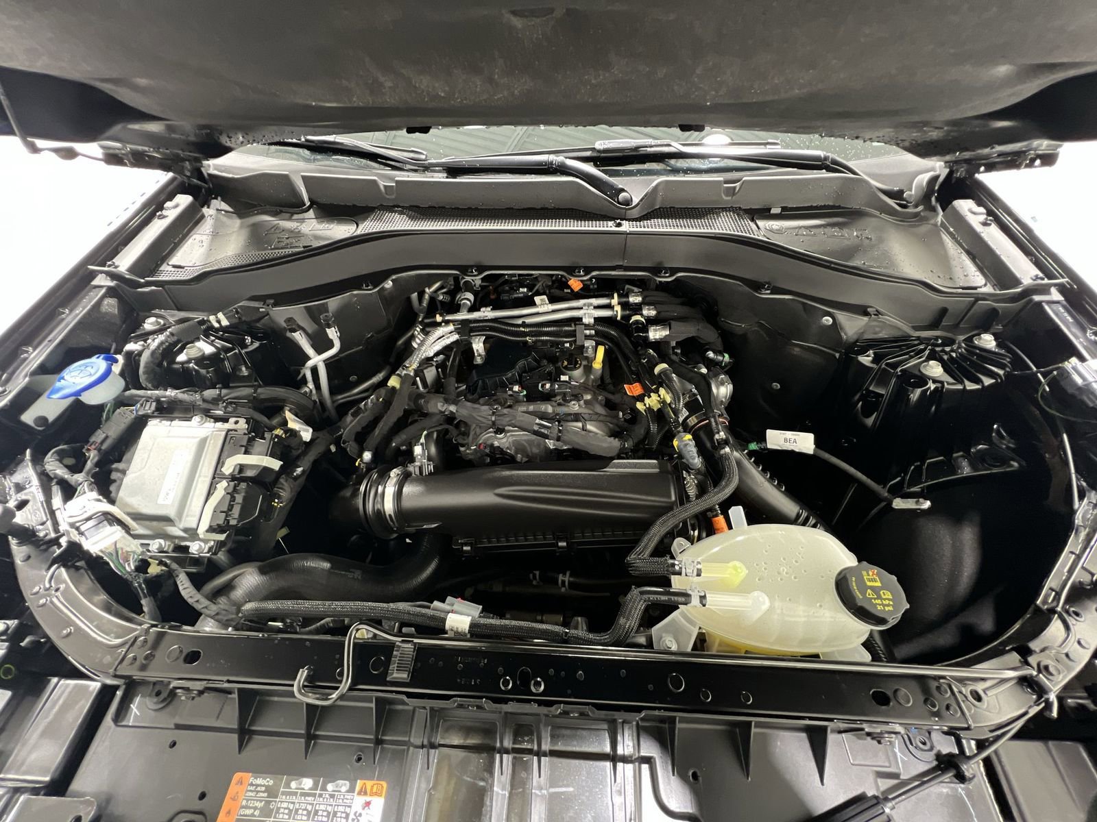 Used 2025 Ford Explorer Active image 26