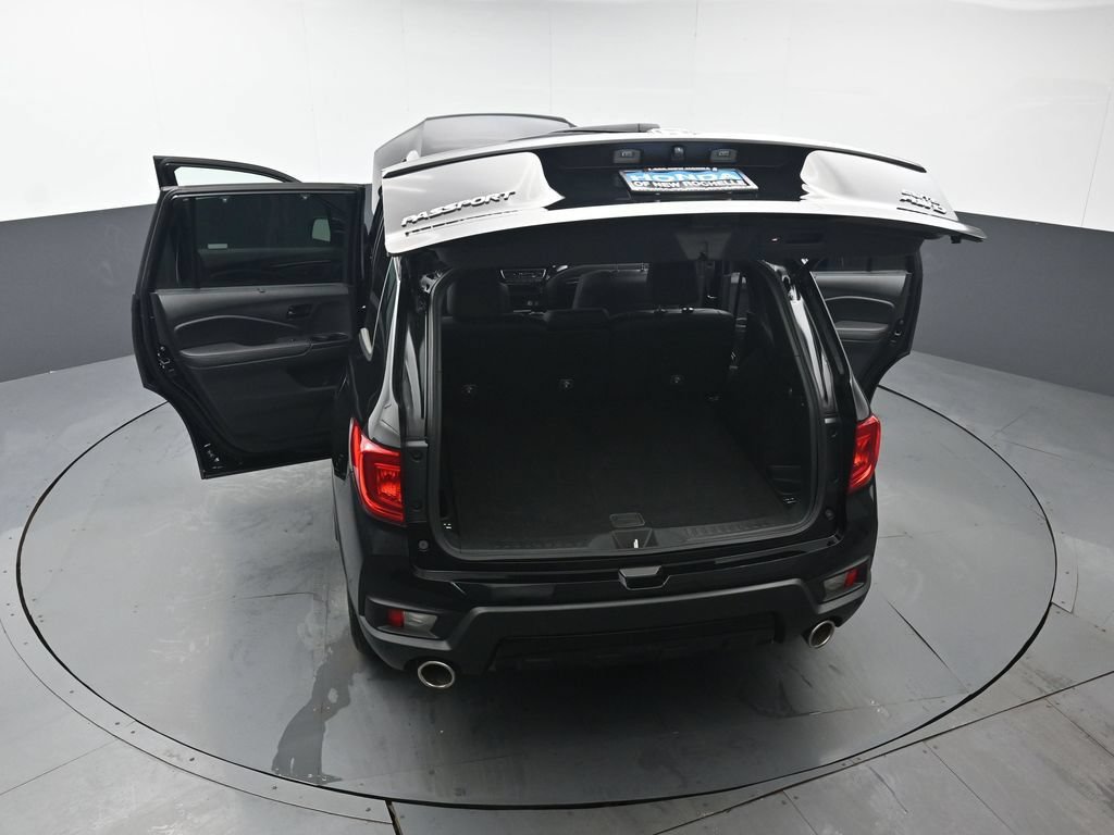 Certified 2023 Honda Passport Elite image 52