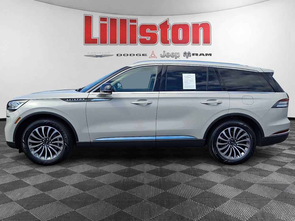 Used 2020 Lincoln Aviator Reserve w/ Elements Package Plus AWD/4WD image 7