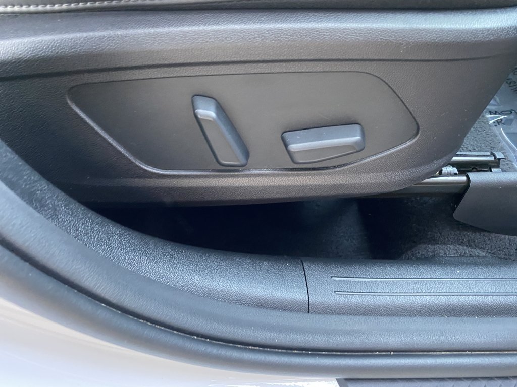 Used 2022 Kia Sorento SX FWD image 22