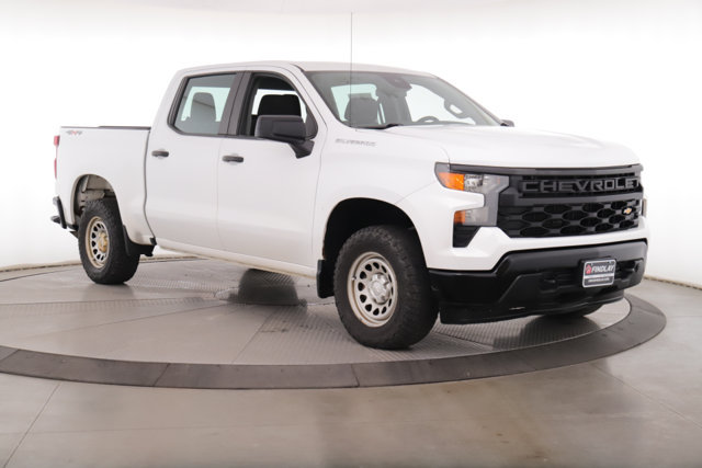 Used 2022 Chevrolet Silverado 1500 W/T w/ Trailering Package AWD/4WD image 3