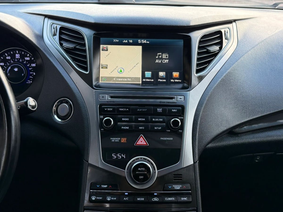 Used 2016 Hyundai Azera Limited FWD image 47