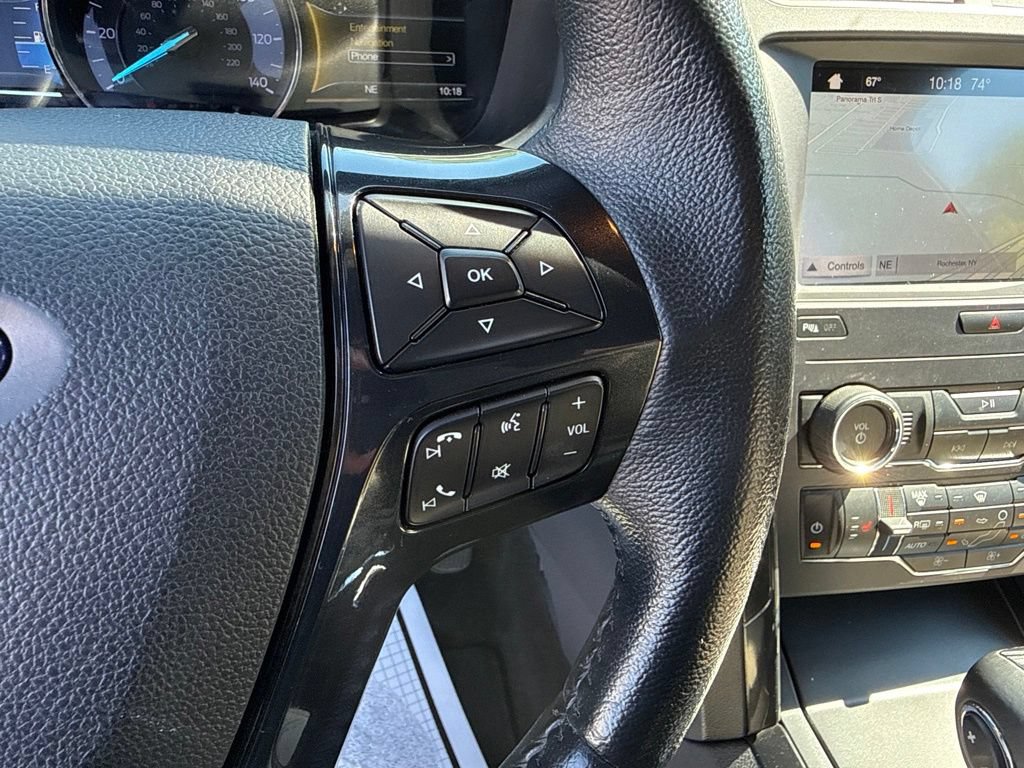 Used 2019 Ford Explorer XLT w/ Equipment Group 202A AWD/4WD image 29