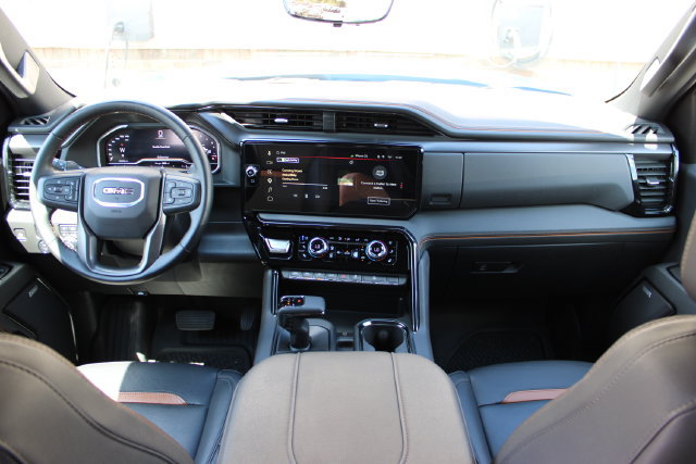 Used 2024 GMC Sierra 1500 AT4 w/ Technology Package AWD/4WD image 49