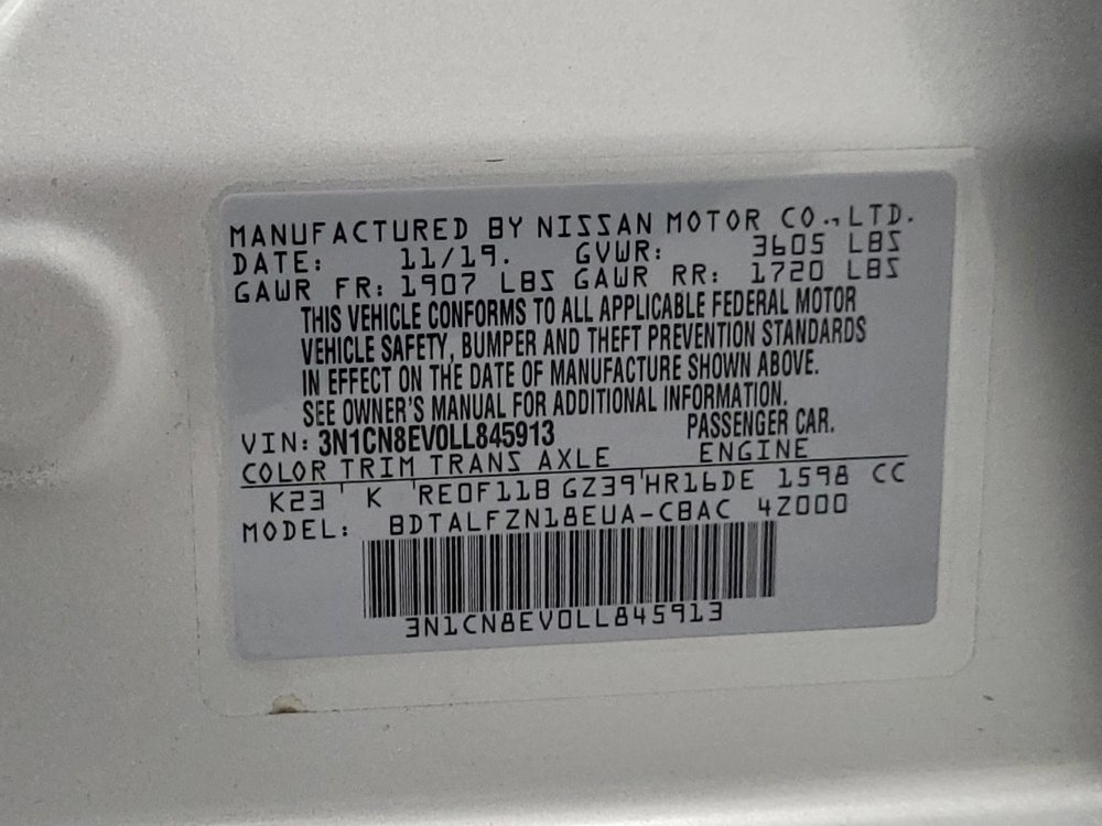 Used 2020 Nissan Versa SV FWD image 33