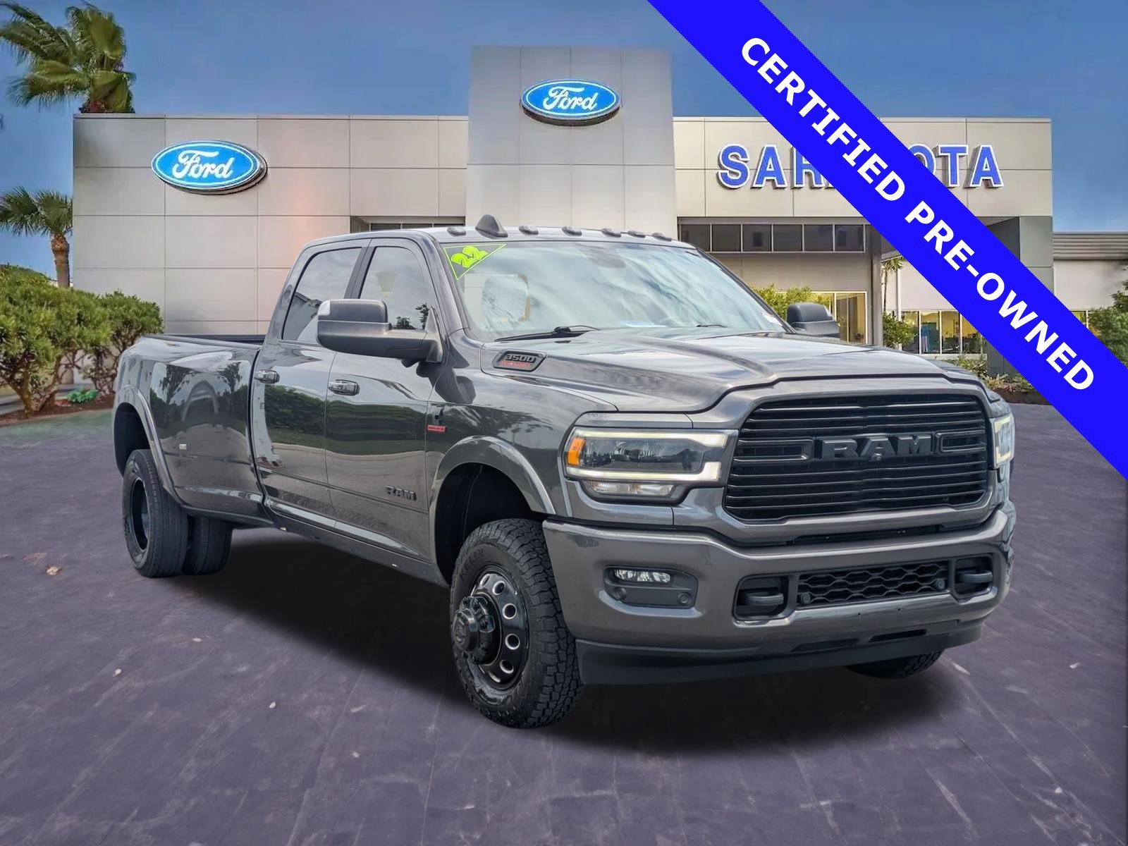 Used 2022 RAM 3500 Laramie w/ Night Edition AWD/4WD image 1