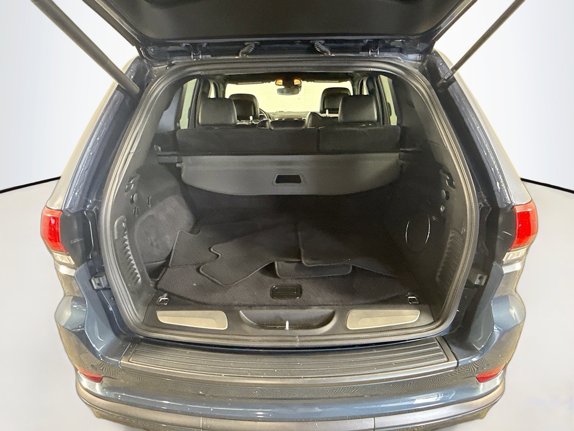 Used 2021 Jeep Grand Cherokee High Altitude image 35