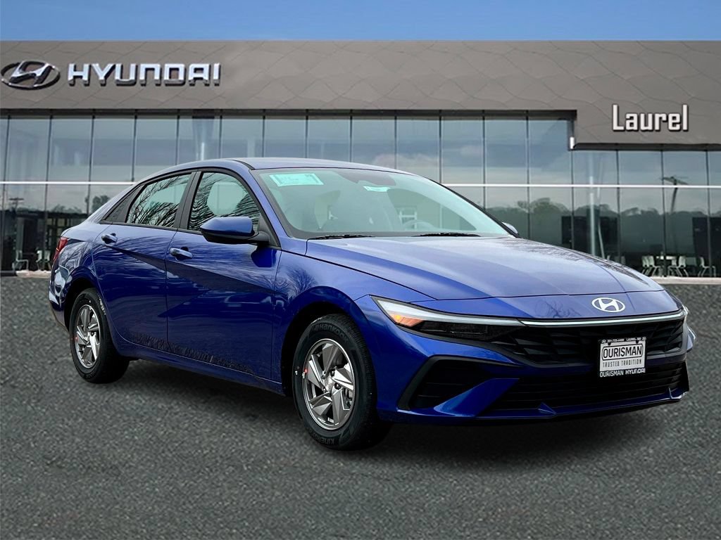 New 2026 Hyundai Elantra SE w/ Cargo Package
