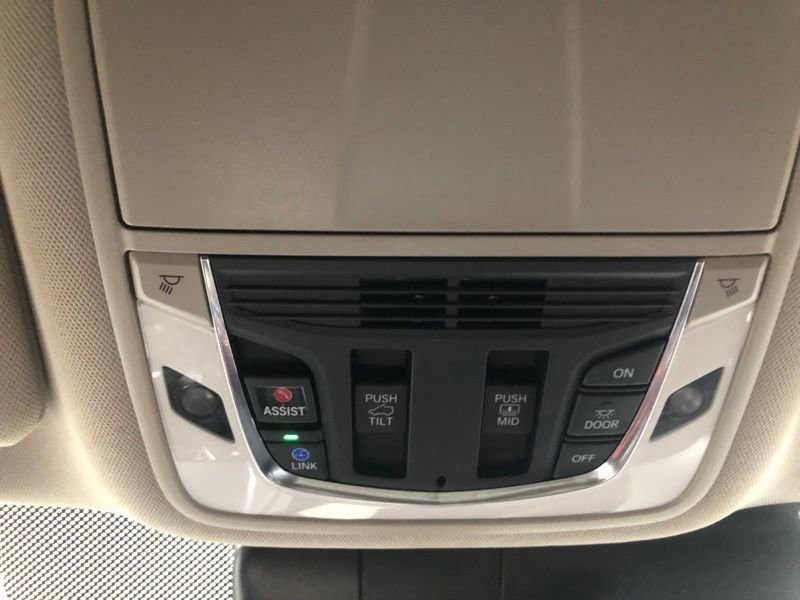 Used 2022 Acura RDX w/ Technology Package image 30