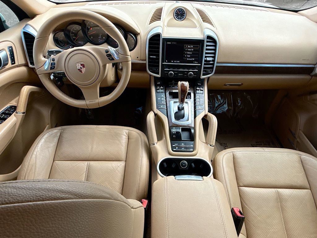 Used 2012 Porsche Cayenne image 15