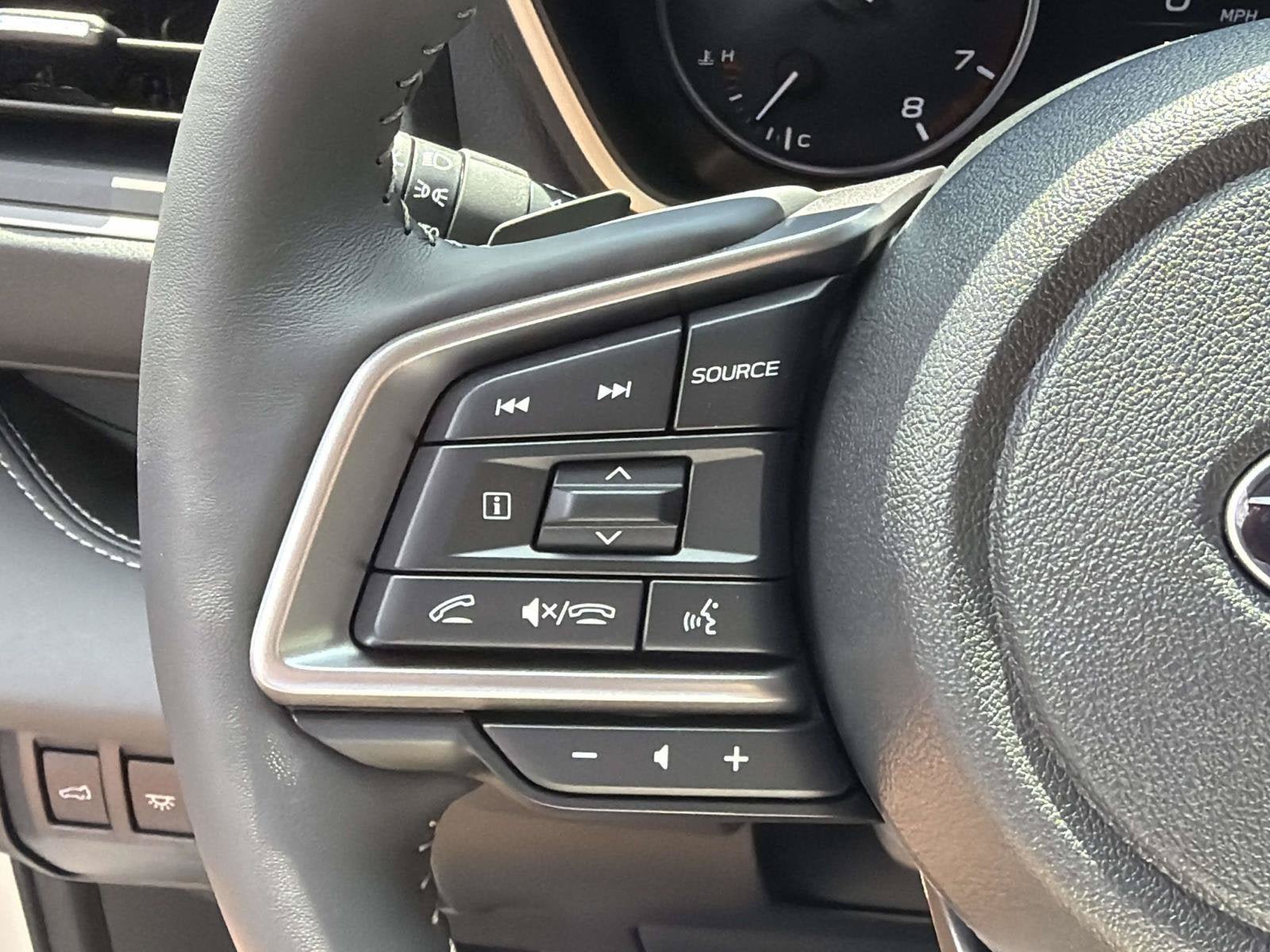 New 2026 Subaru Ascent Touring AWD/4WD image 17