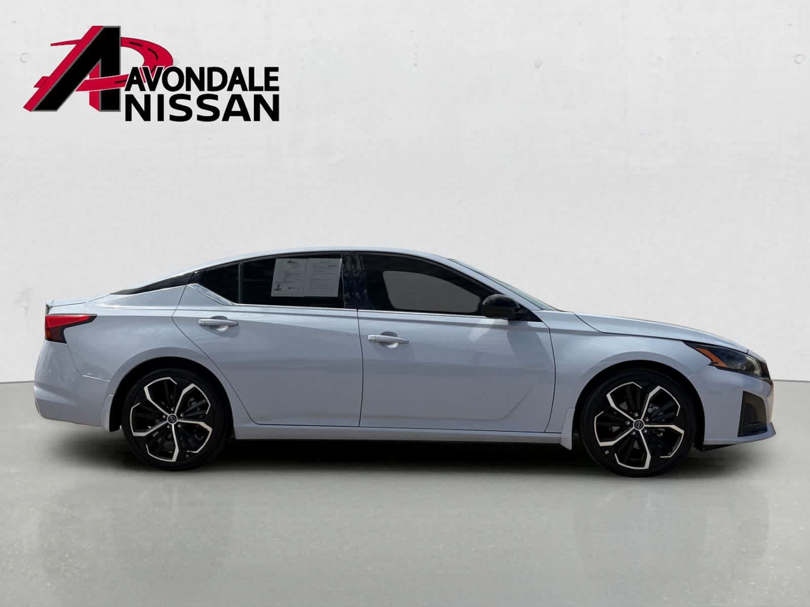 Certified 2023 Nissan Altima 2.5 SR FWD image 7
