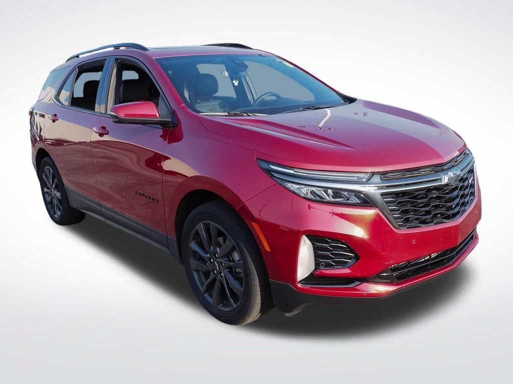 Used 2023 Chevrolet Equinox RS w/ RS Leather Package FWD image 4