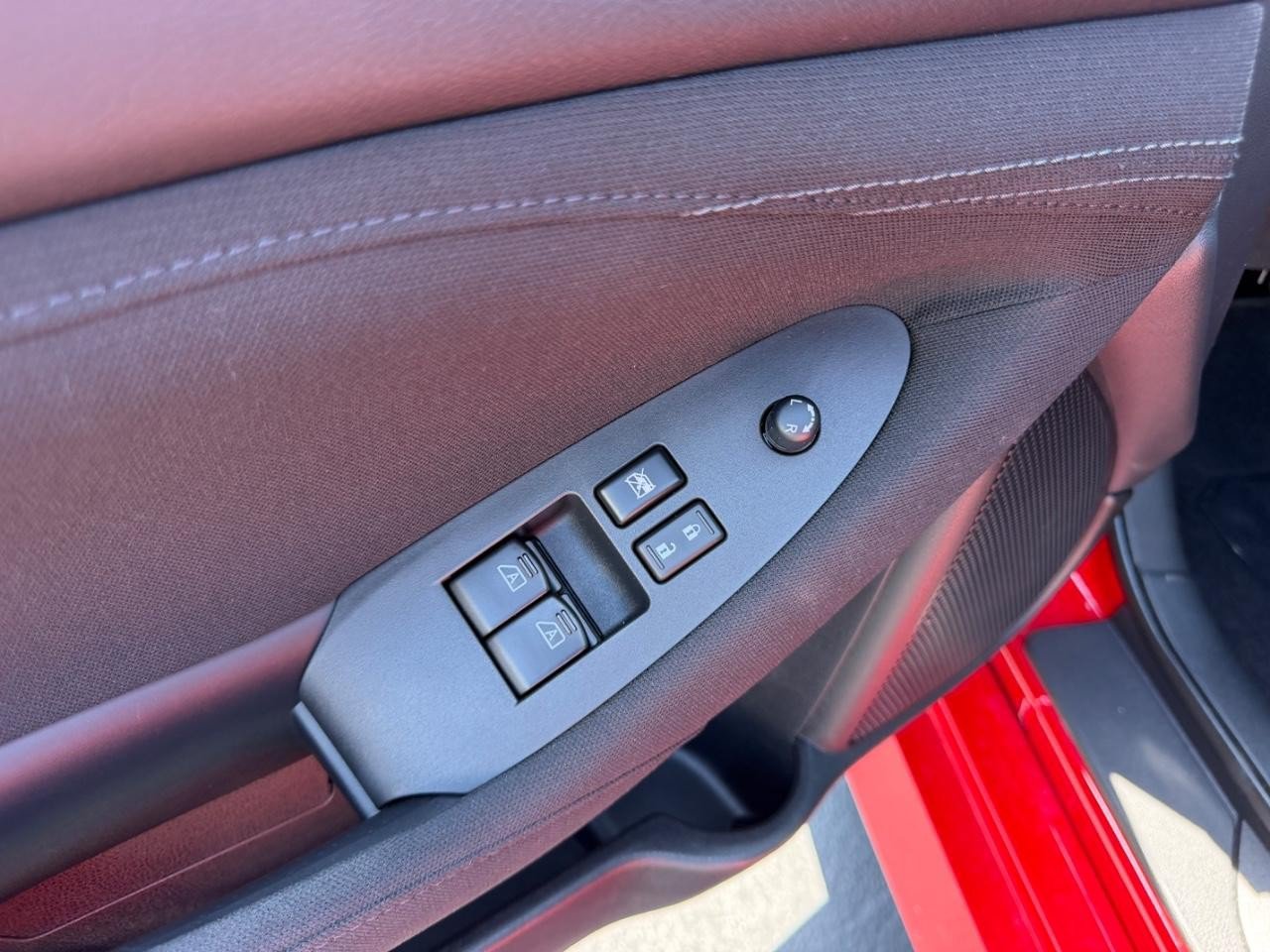 Used 2025 Nissan Z Sport w/ Floor Mat Package RWD image 17
