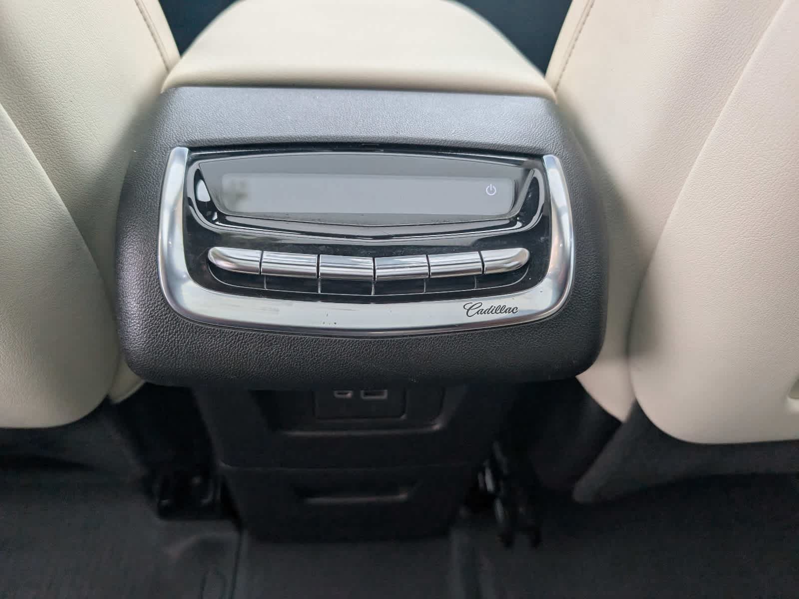 Used 2020 Cadillac XT6 Sport AWD/4WD image 17