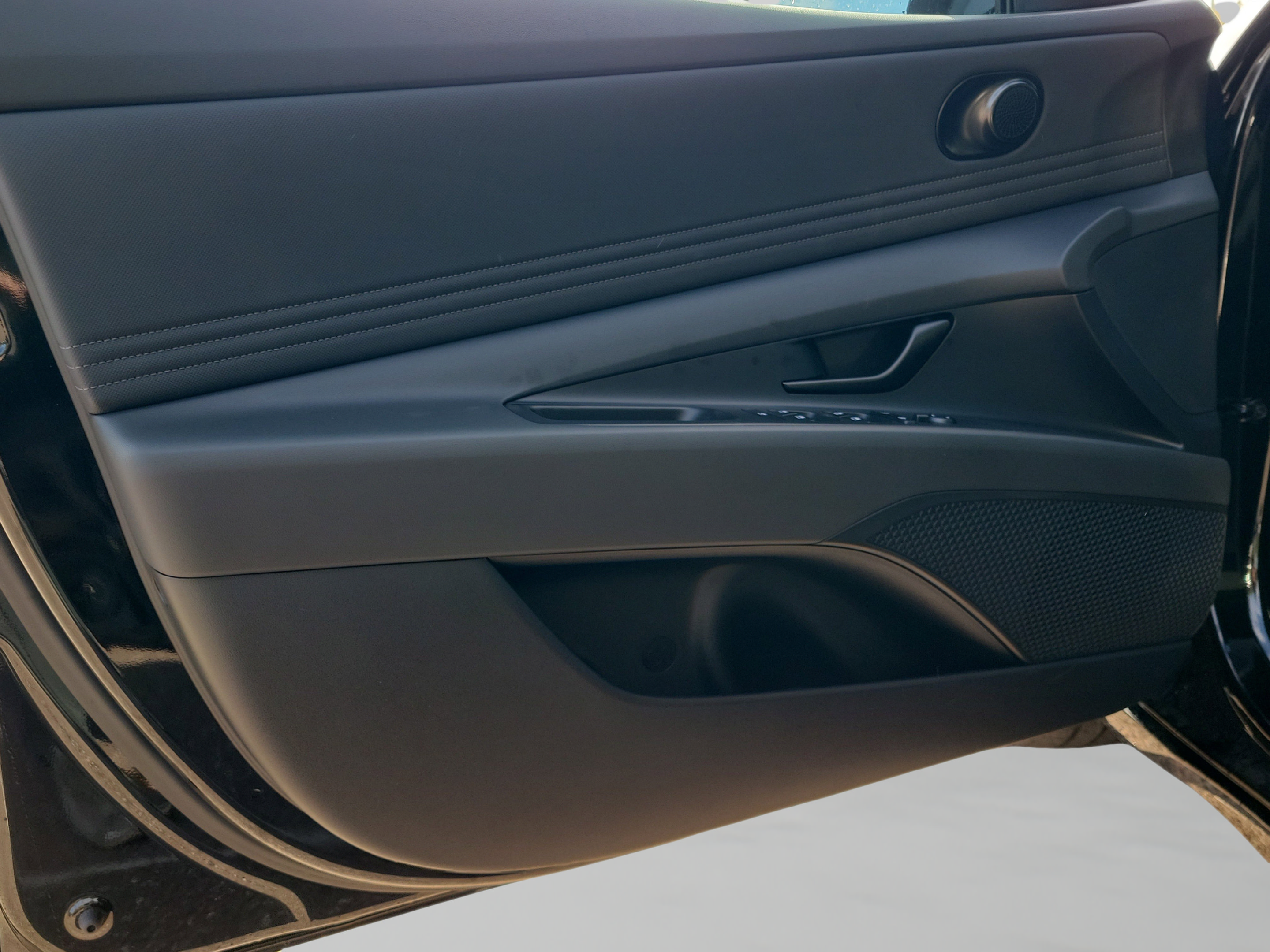 New 2026 Hyundai Elantra SEL Sport Premium FWD image 15