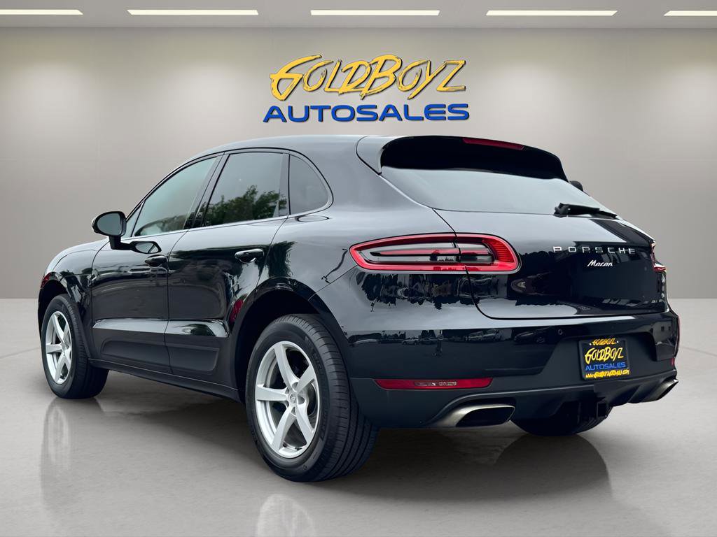 Used 2018 Porsche Macan Sport Edition image 10