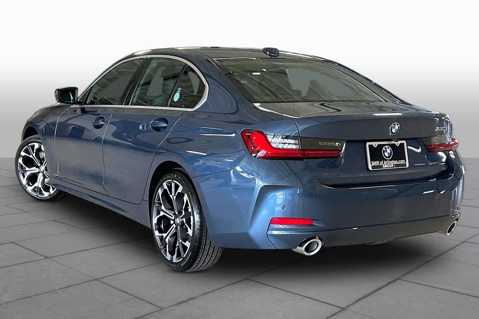Used 2026 BMW 330i Sedan w/ Premium Package RWD image 9