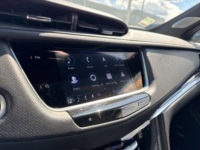 Used 2023 Cadillac XT5 Premium Luxury w/ LPO, Floor Liner Package AWD/4WD image 17