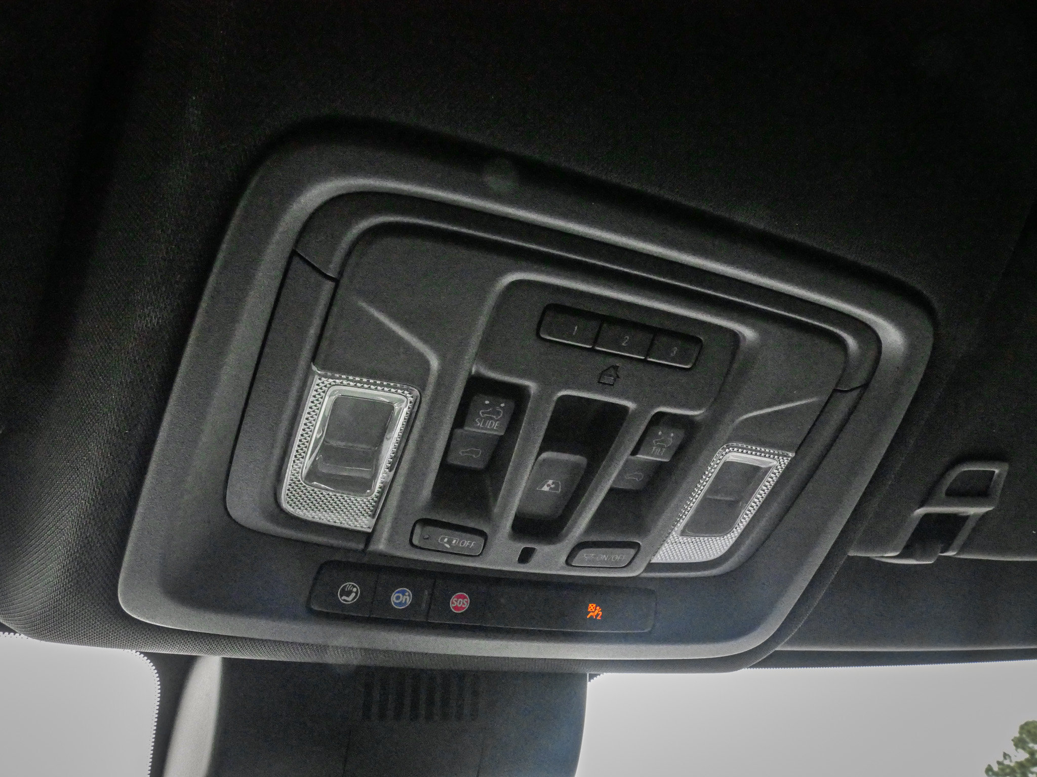 Used 2024 Chevrolet Silverado 3500 High Country w/ Technology Package AWD/4WD image 27