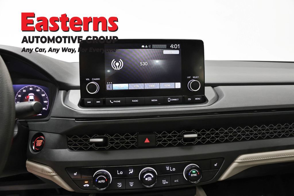 Used 2023 Honda Accord EX image 12