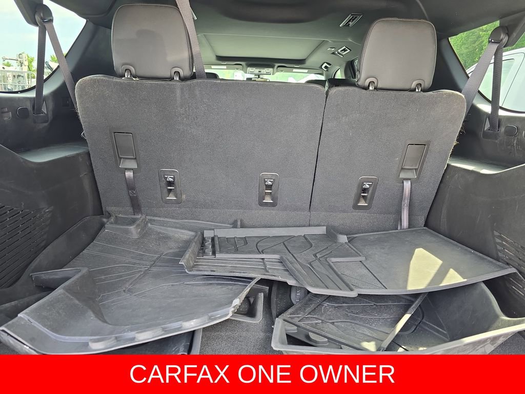 Used 2021 Chevrolet Suburban LT AWD/4WD image 13