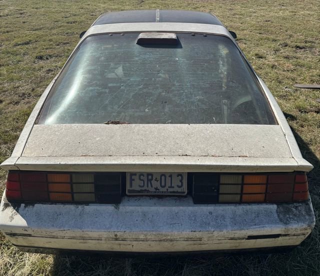 Used 1986 Chevrolet Camaro LT image 8