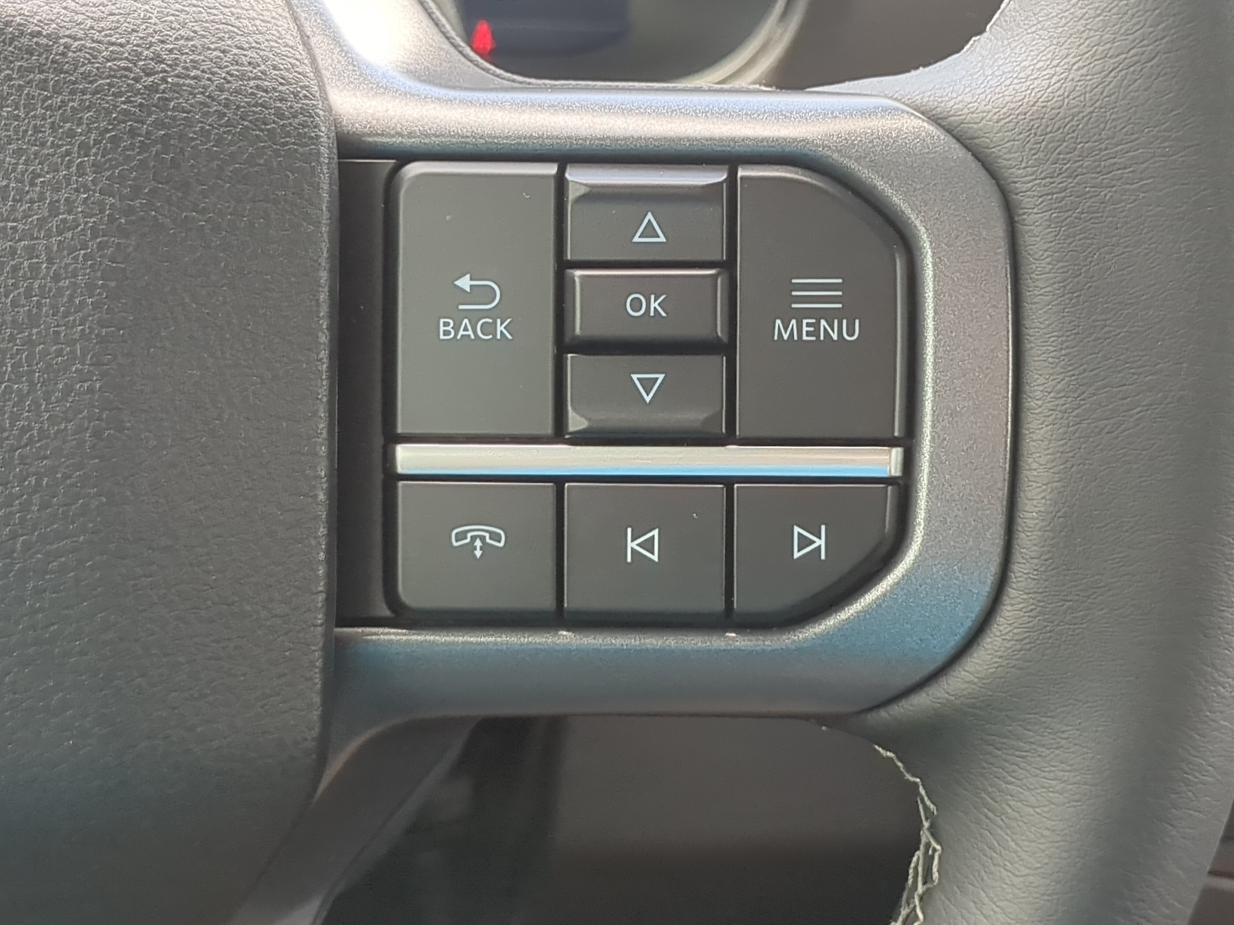 Certified 2026 Ford F350 Lariat w/ Lariat Ultimate Package AWD/4WD image 24